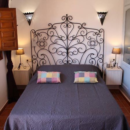 Boutique Bed & Breakfast Casa Utopia Alcaucín Eksteriør billede