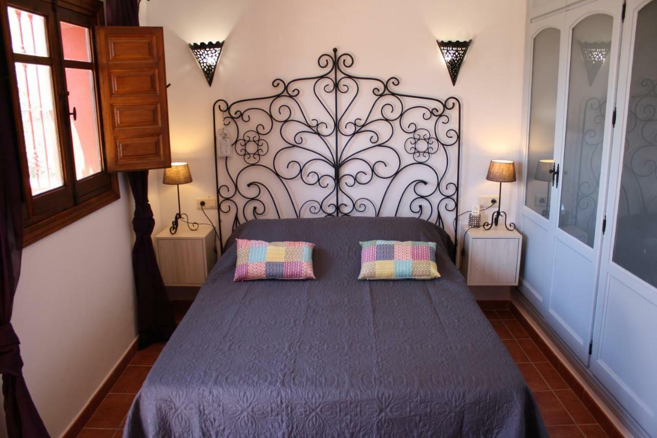 Boutique Bed & Breakfast Casa Utopia Alcaucín Eksteriør billede