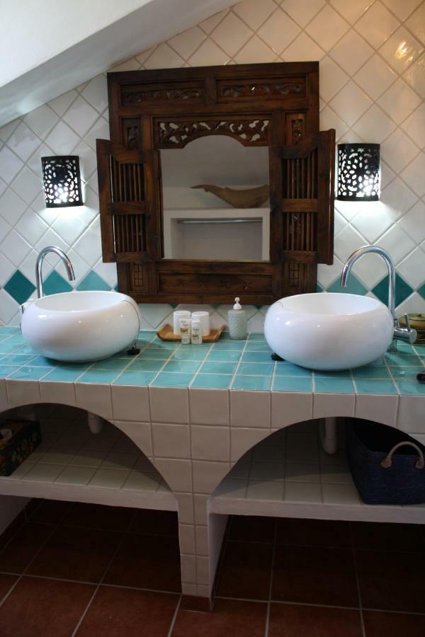 Boutique Bed & Breakfast Casa Utopia Alcaucín Eksteriør billede
