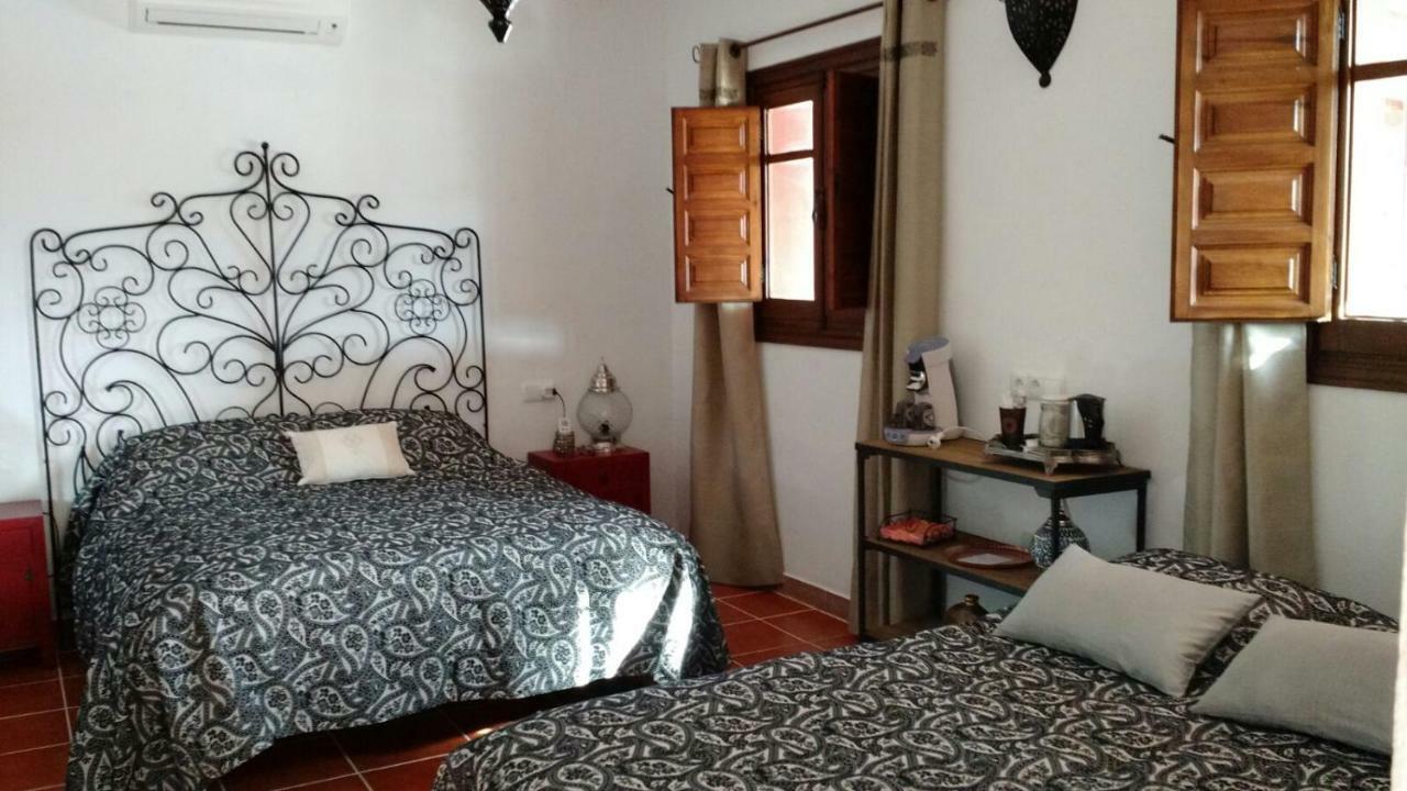 Boutique Bed & Breakfast Casa Utopia Alcaucín Eksteriør billede